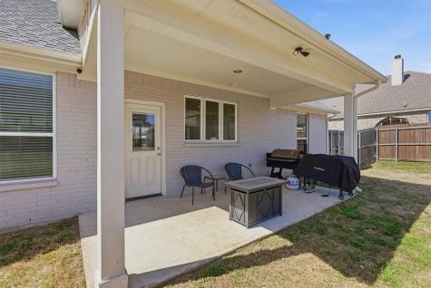 4004 Gallivant Drive Granbury TX 76049