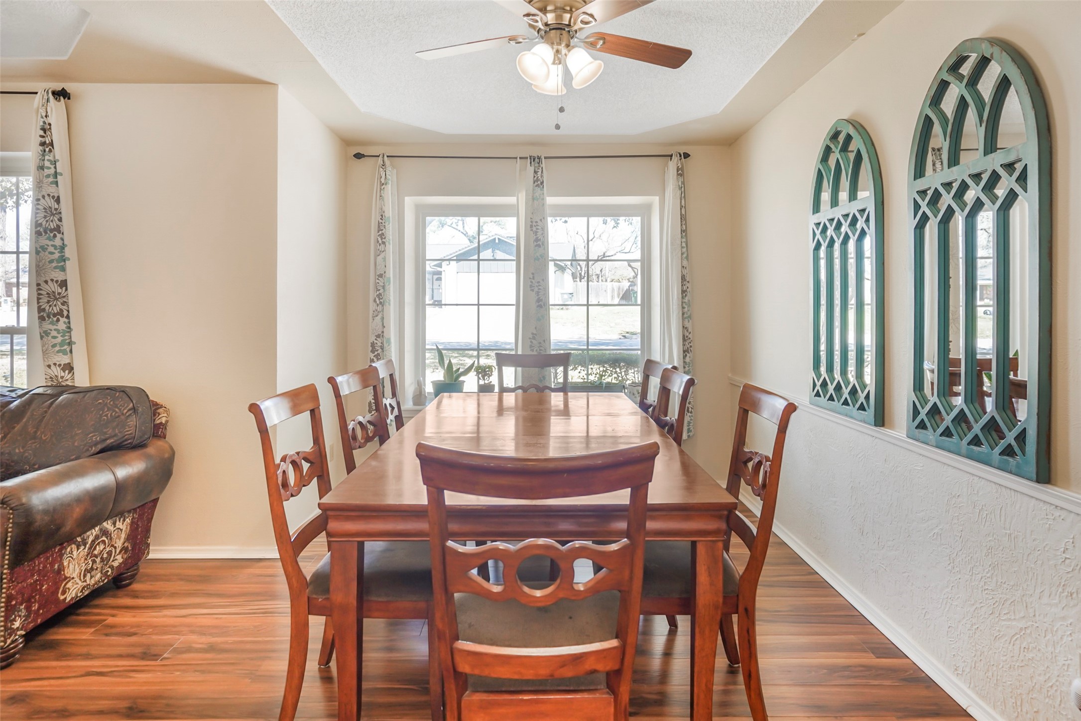 1822 E Cedar Elm Drive Arlington TX 76012