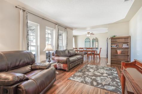 1822 E Cedar Elm Drive Arlington TX 76012