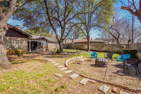 1822 E Cedar Elm Drive Arlington TX 76012