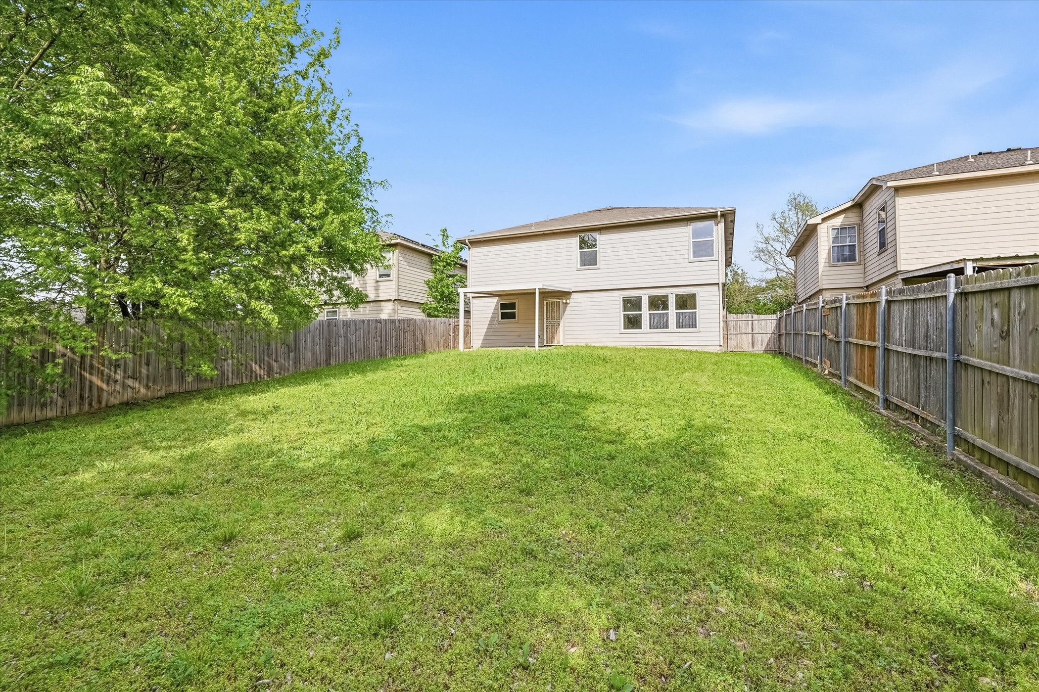3009 Dusty Oak Drive Dallas TX 75227