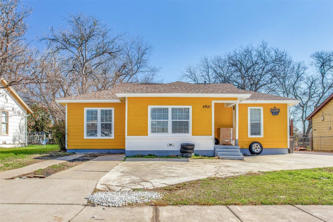 4921 Ollie Street Fort Worth TX 76119