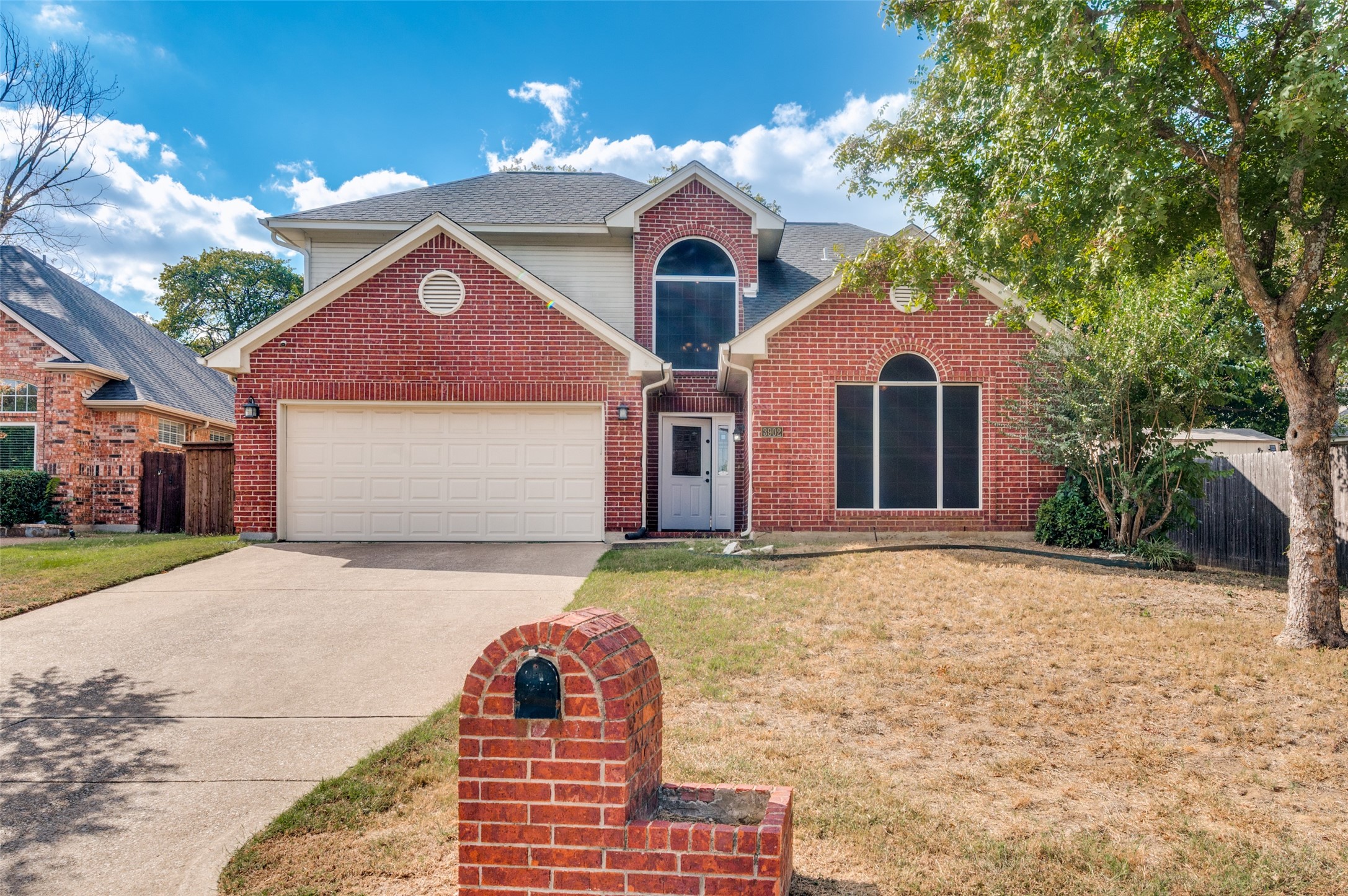 3902 Amy Court Arlington TX 76016