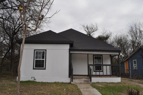 414 N Flat Street Waxahachie TX 75165