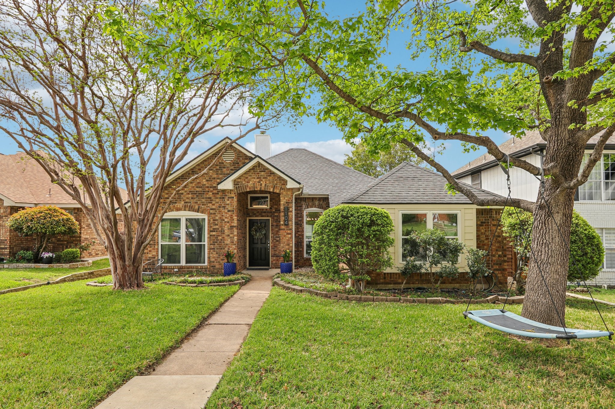 1104 Heather Lane Carrollton TX 75010