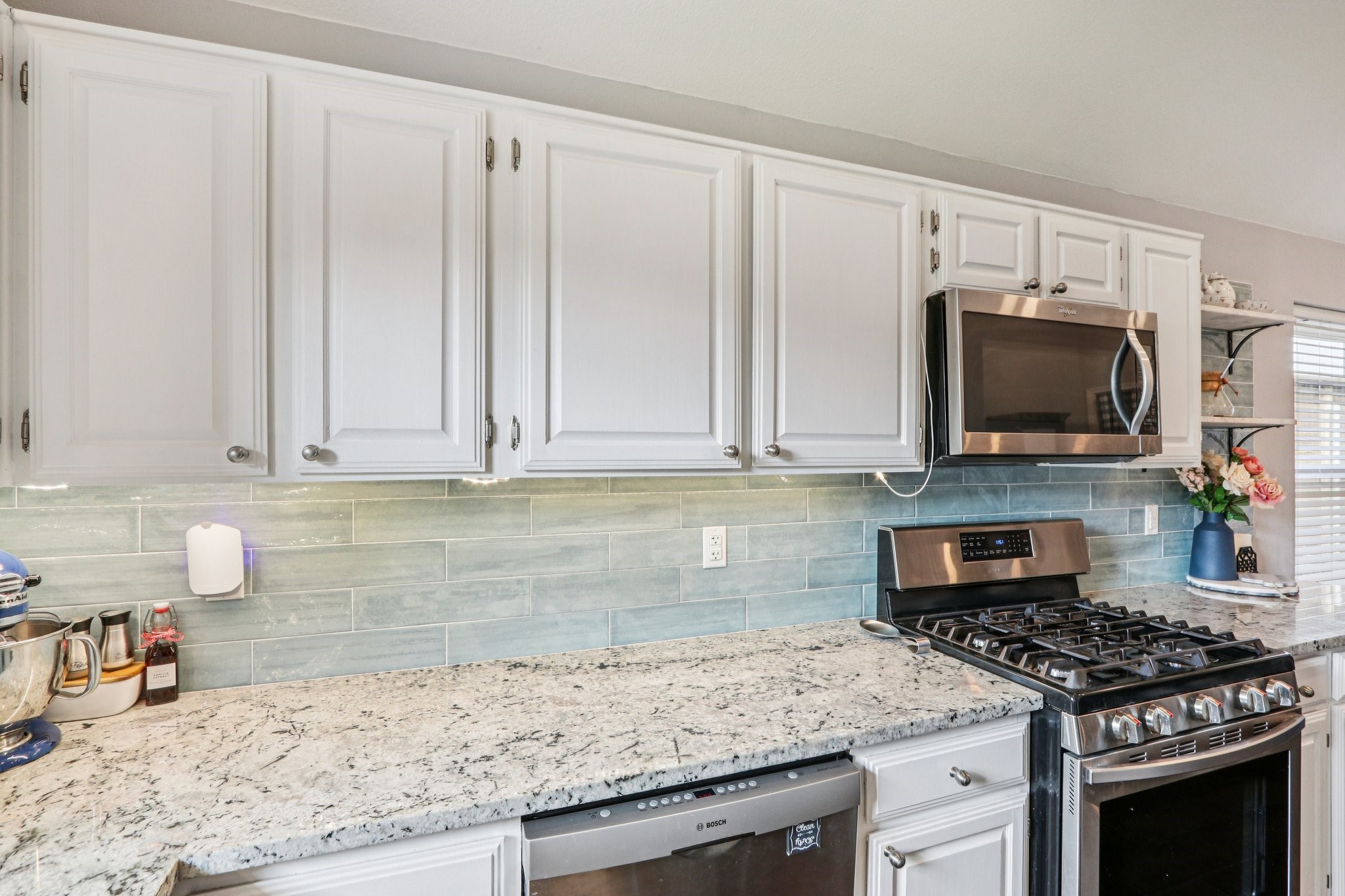 1104 Heather Lane Carrollton TX 75010