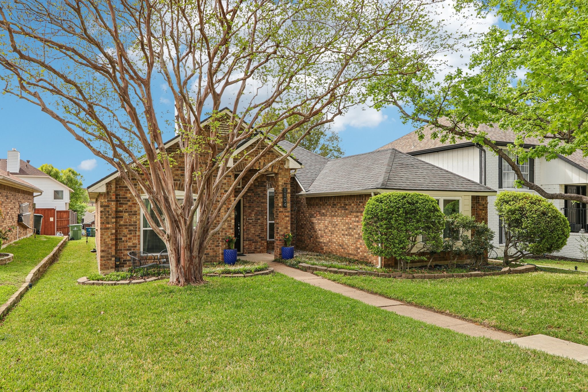 1104 Heather Lane Carrollton TX 75010