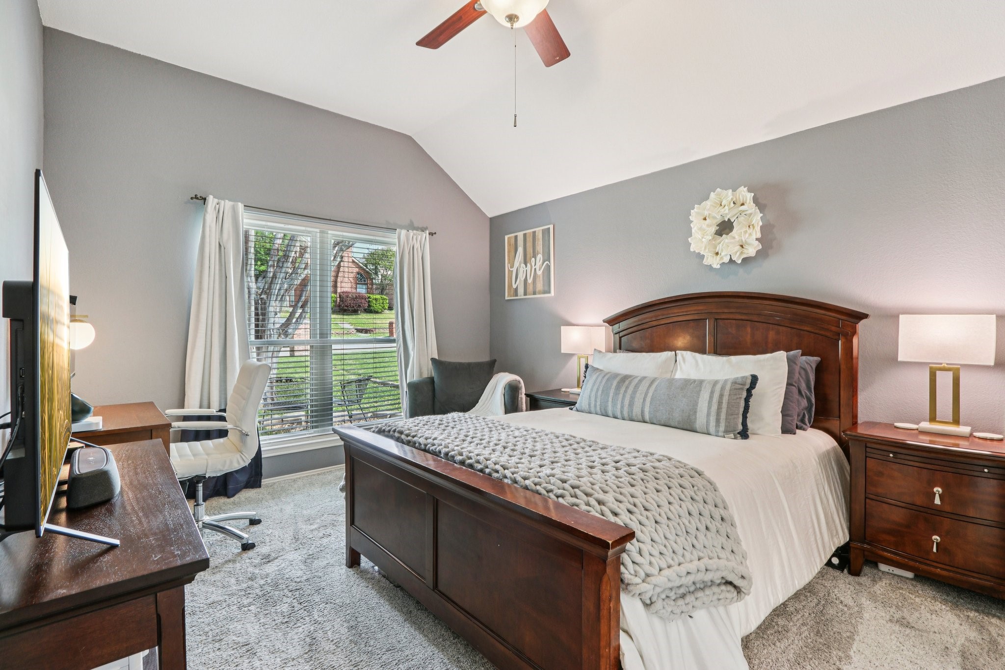 1104 Heather Lane Carrollton TX 75010