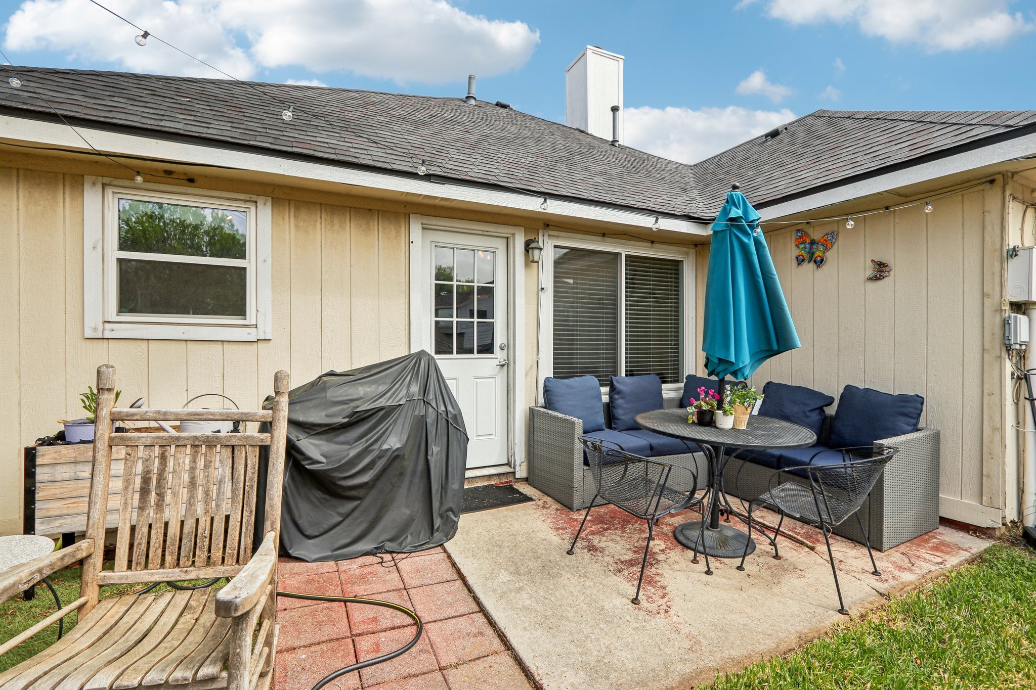 1104 Heather Lane Carrollton TX 75010