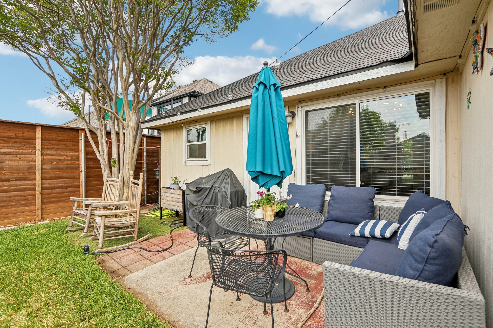1104 Heather Lane Carrollton TX 75010