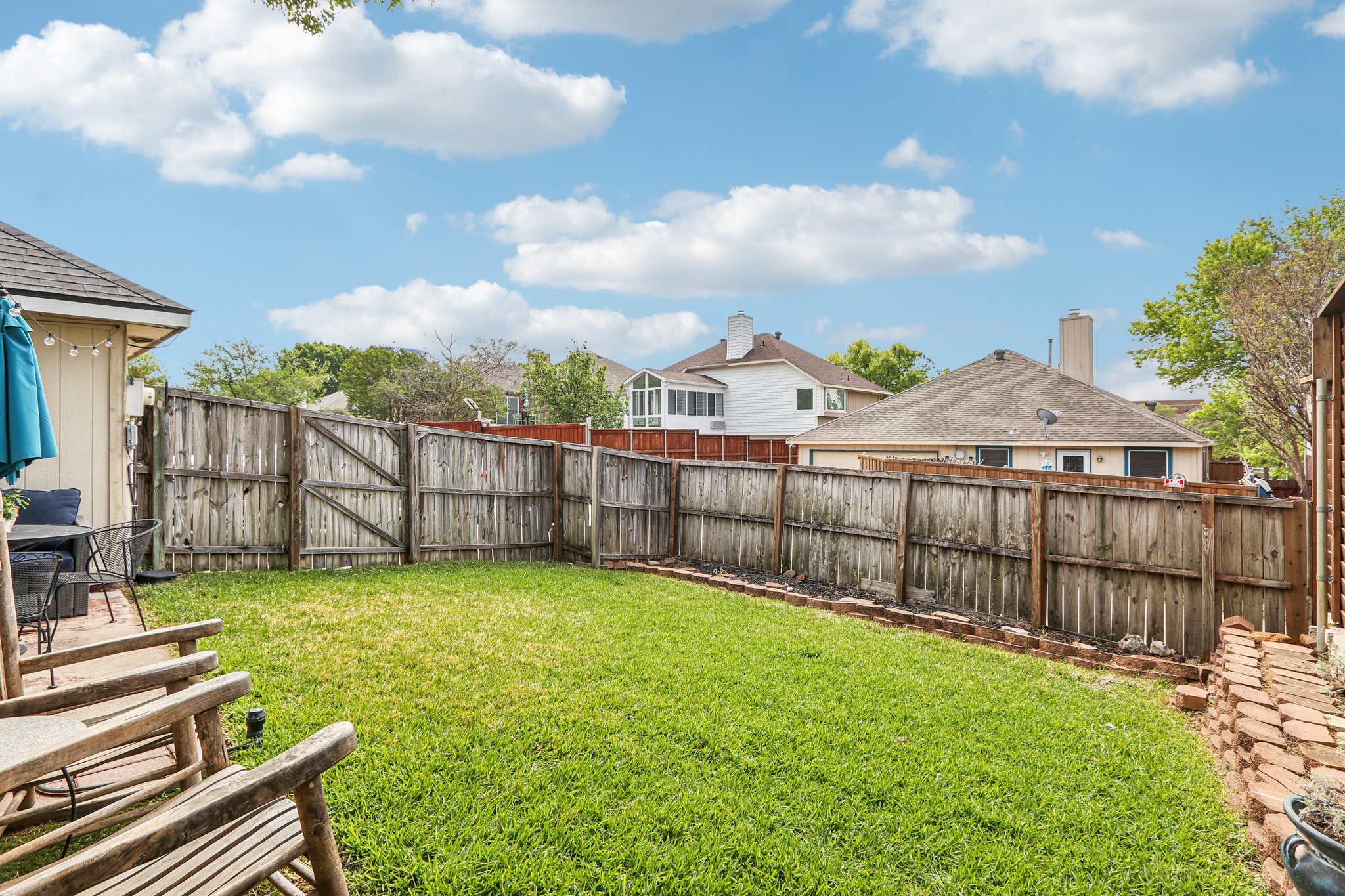 1104 Heather Lane Carrollton TX 75010