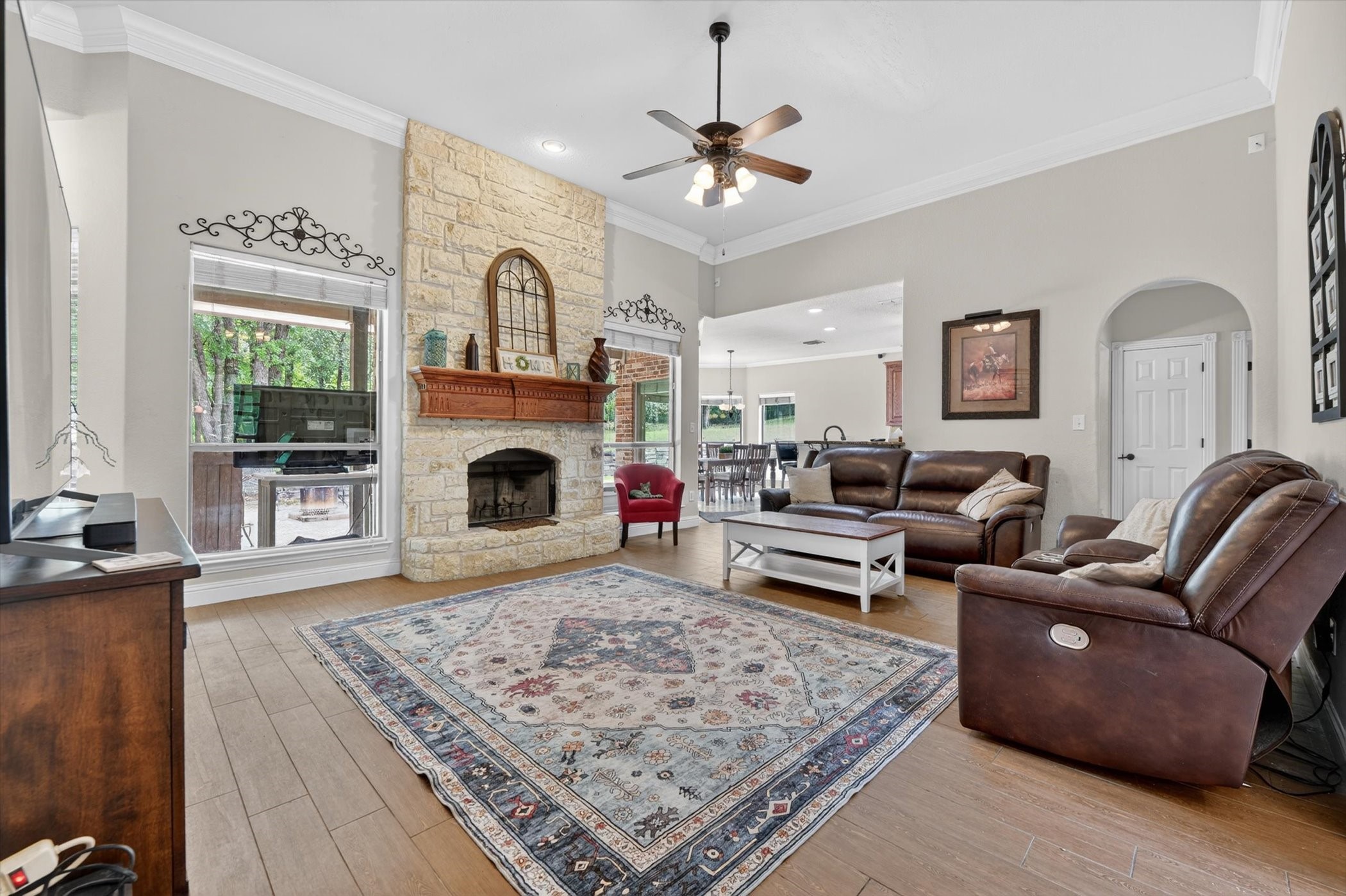141 N Natural Spring Lane Azle TX 76020