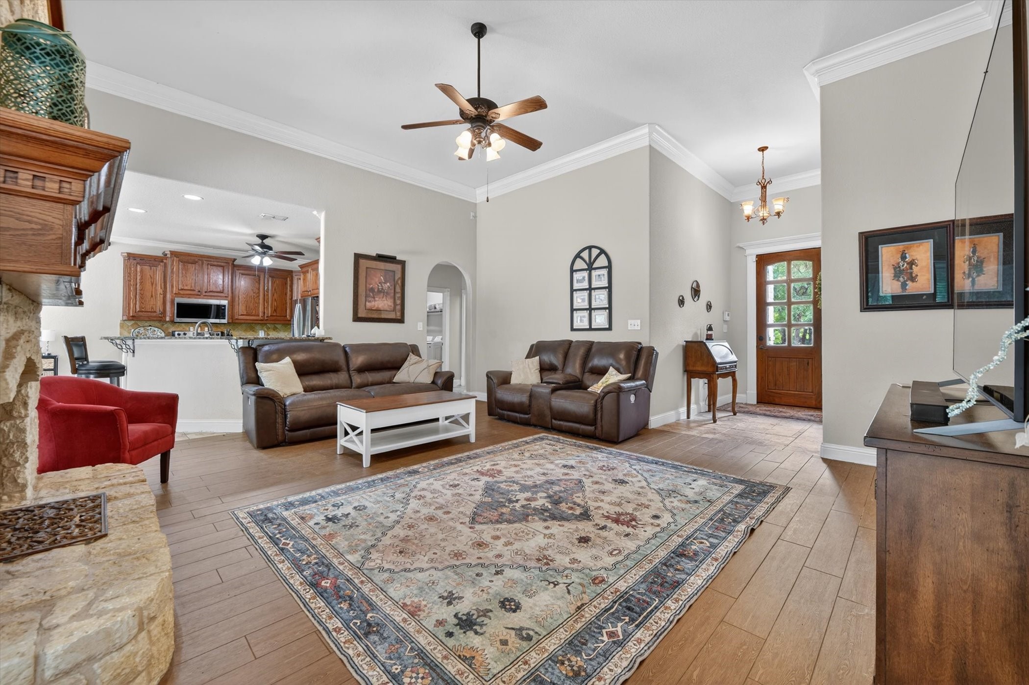 141 N Natural Spring Lane Azle TX 76020