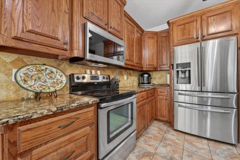 141 N Natural Spring Lane Azle TX 76020