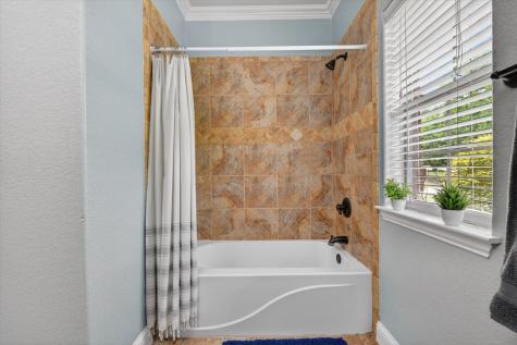 141 N Natural Spring Lane Azle TX 76020