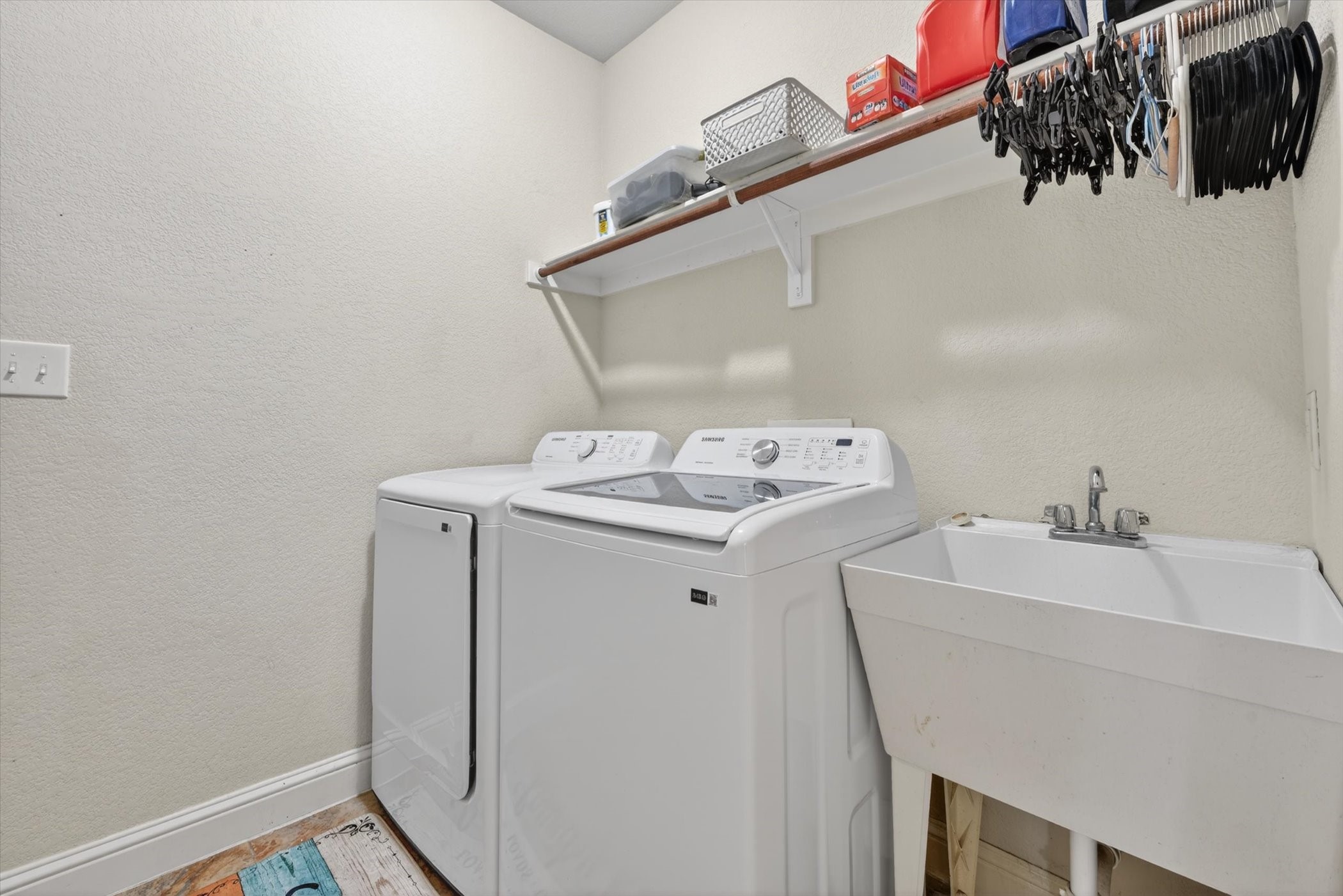 141 N Natural Spring Lane Azle TX 76020