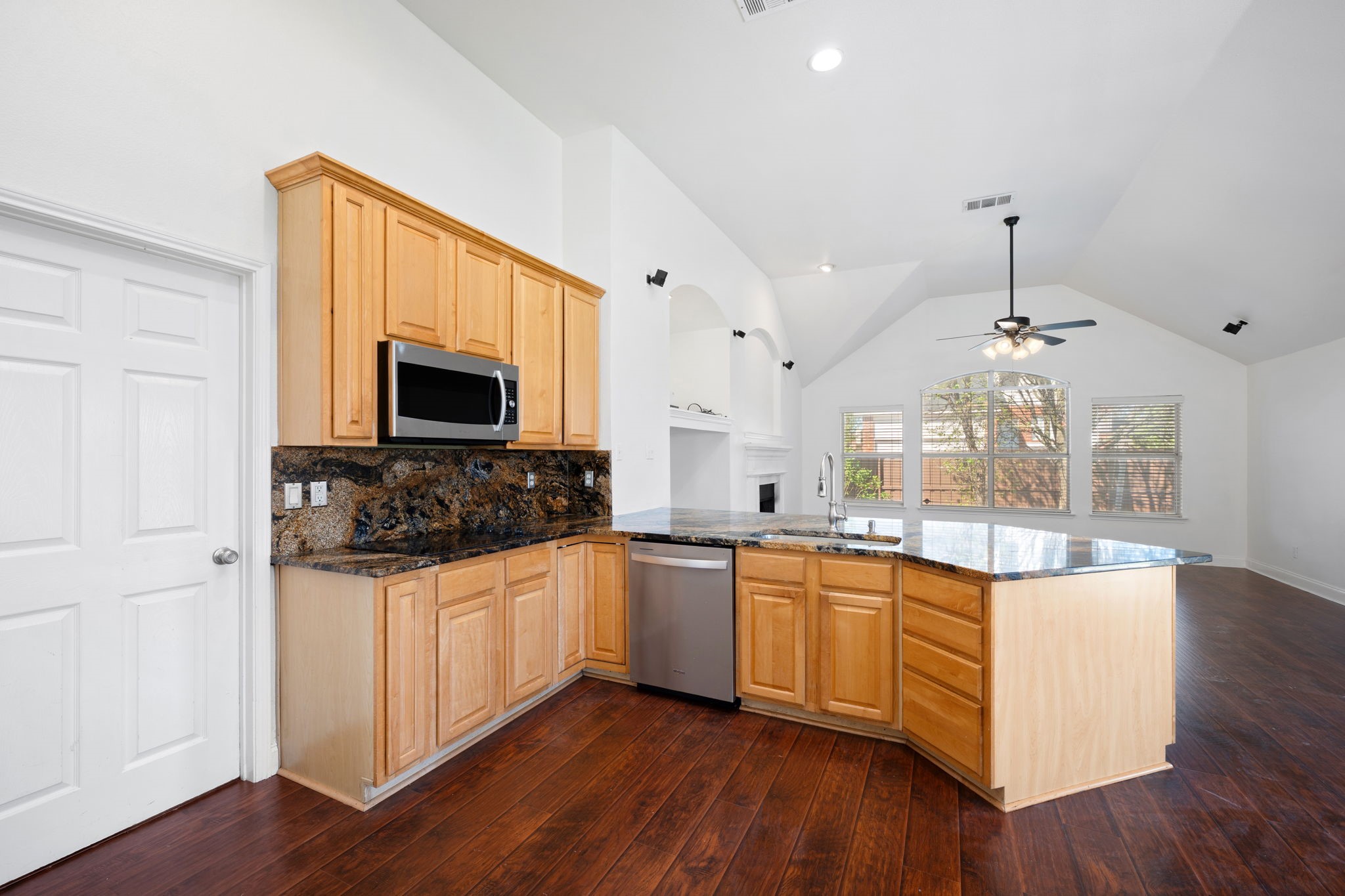 516 Castleford Drive Allen TX 75013