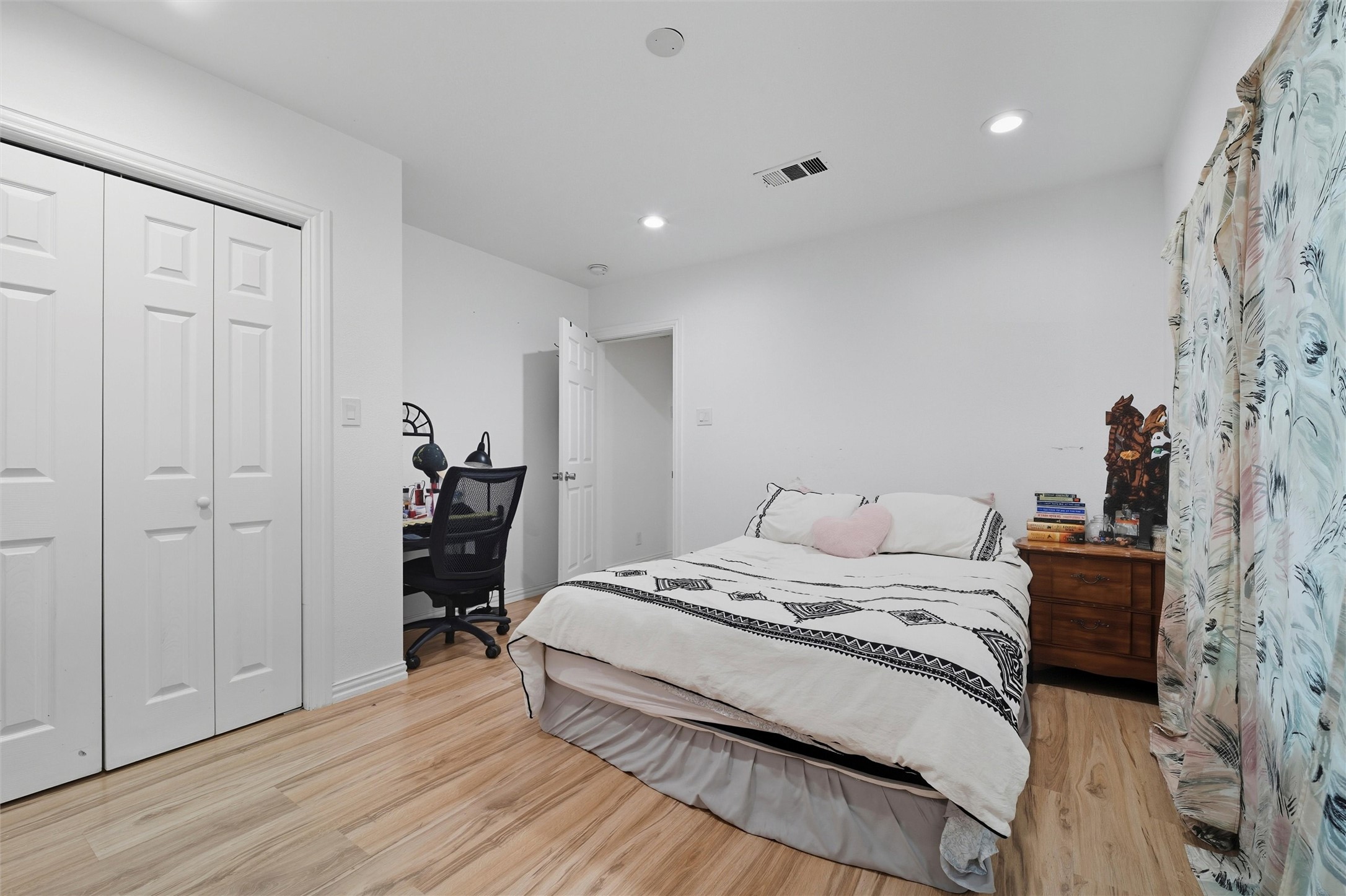 2522 W Jefferson Boulevard Dallas TX 75211