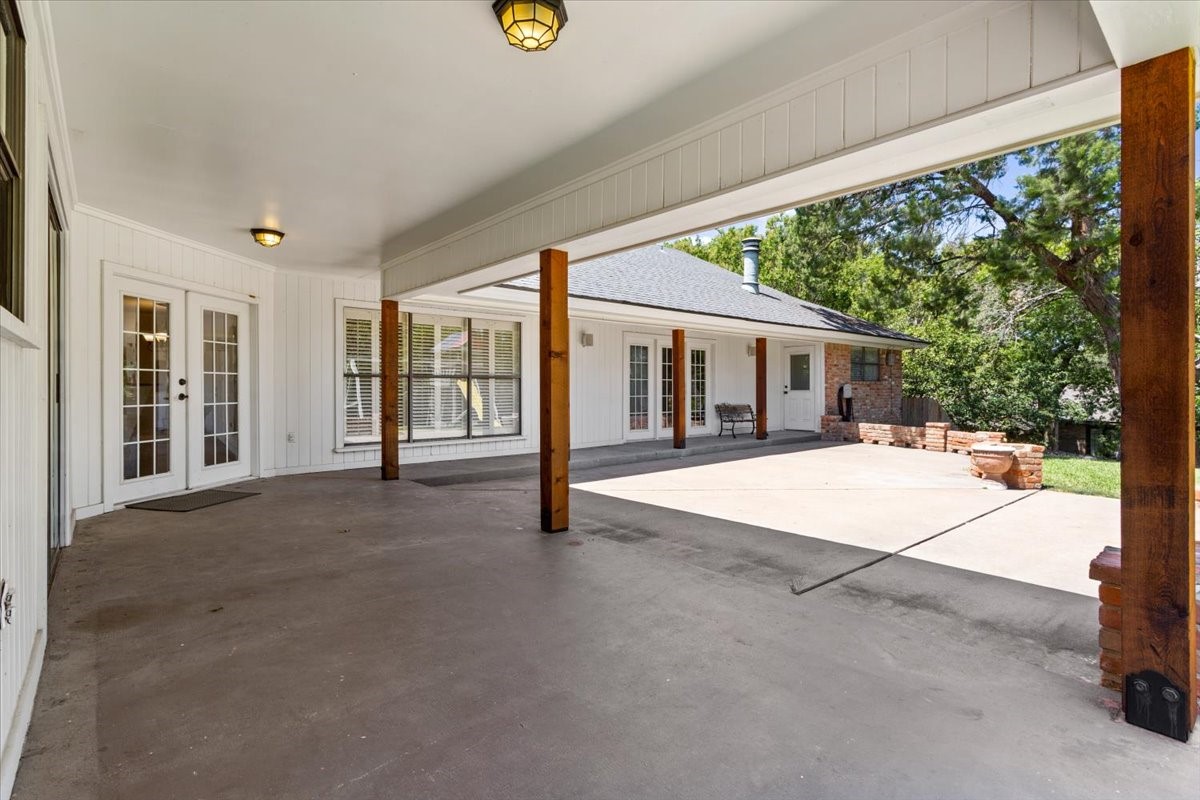 10014 Burgundy Drive Woodway TX 76712