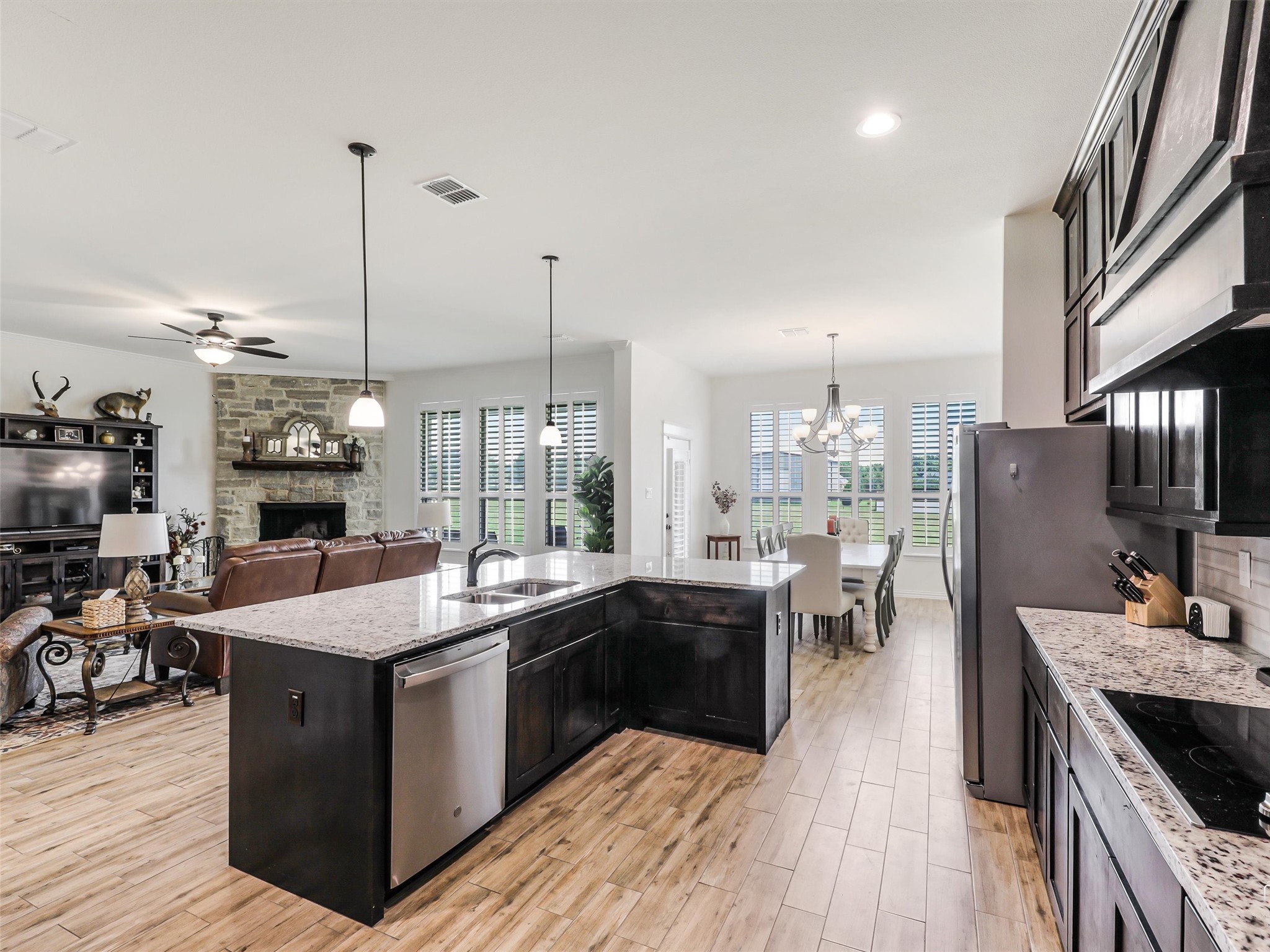 451 Tristin Lane Waxahachie TX 75167