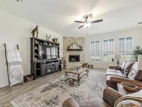 451 Tristin Lane Waxahachie TX 75167