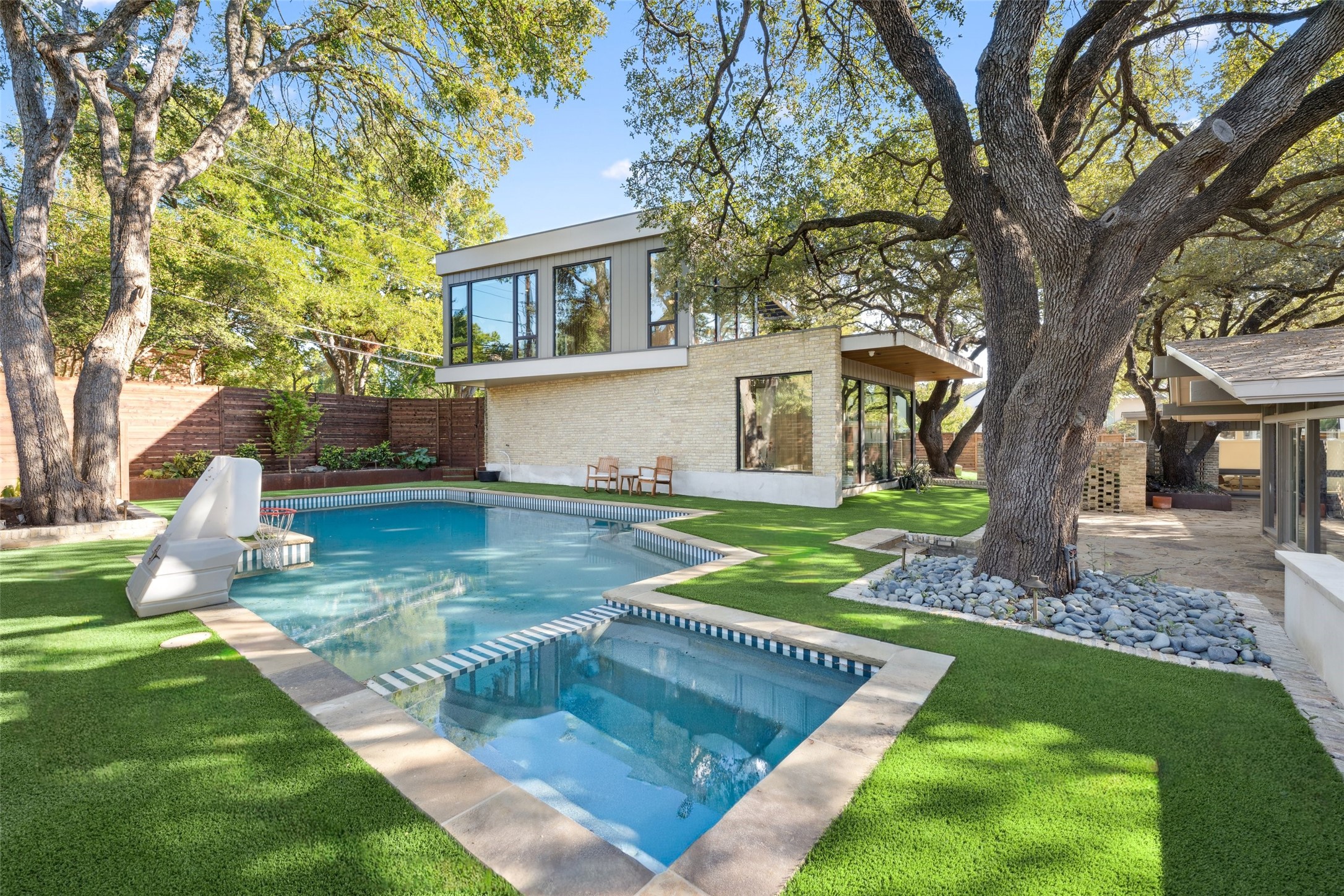 11410 Saint Michaels Drive Dallas TX 75230