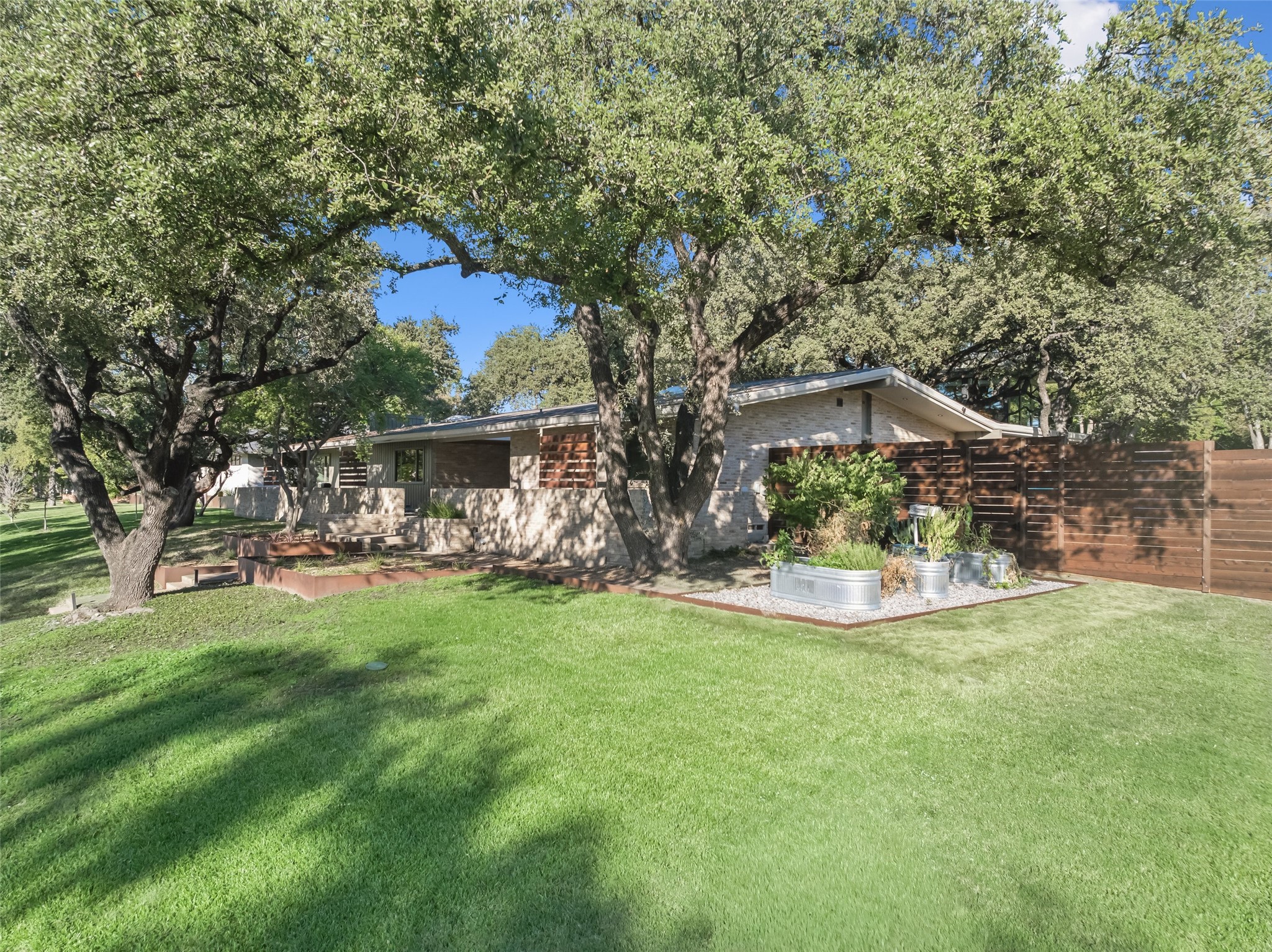 11410 Saint Michaels Drive Dallas TX 75230