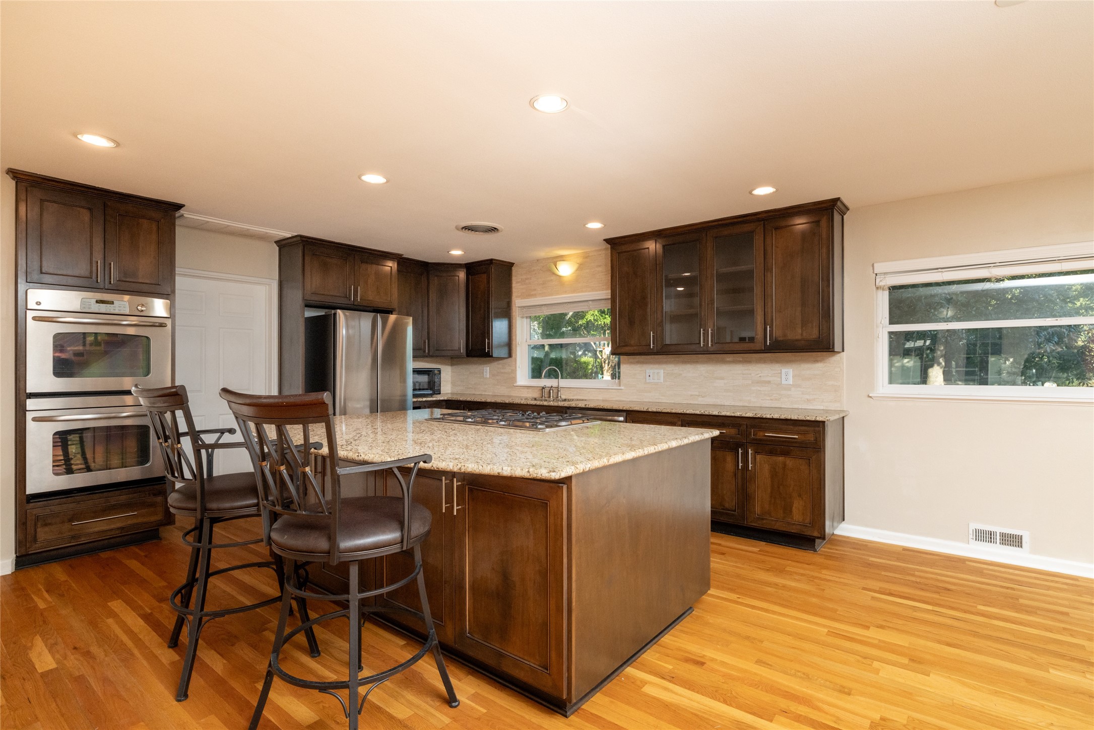 6401 Drury Lane Fort Worth TX 76116