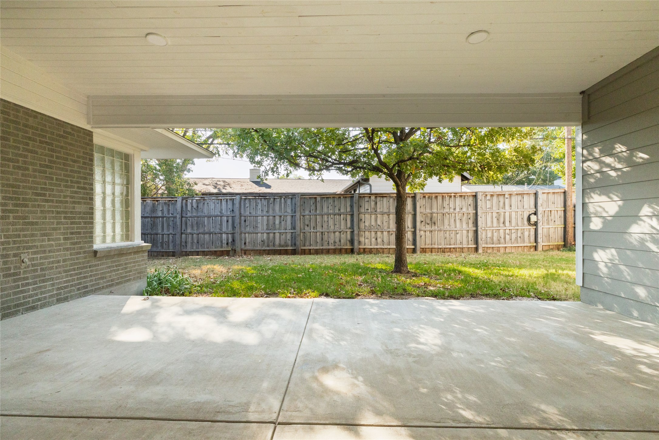 6401 Drury Lane Fort Worth TX 76116