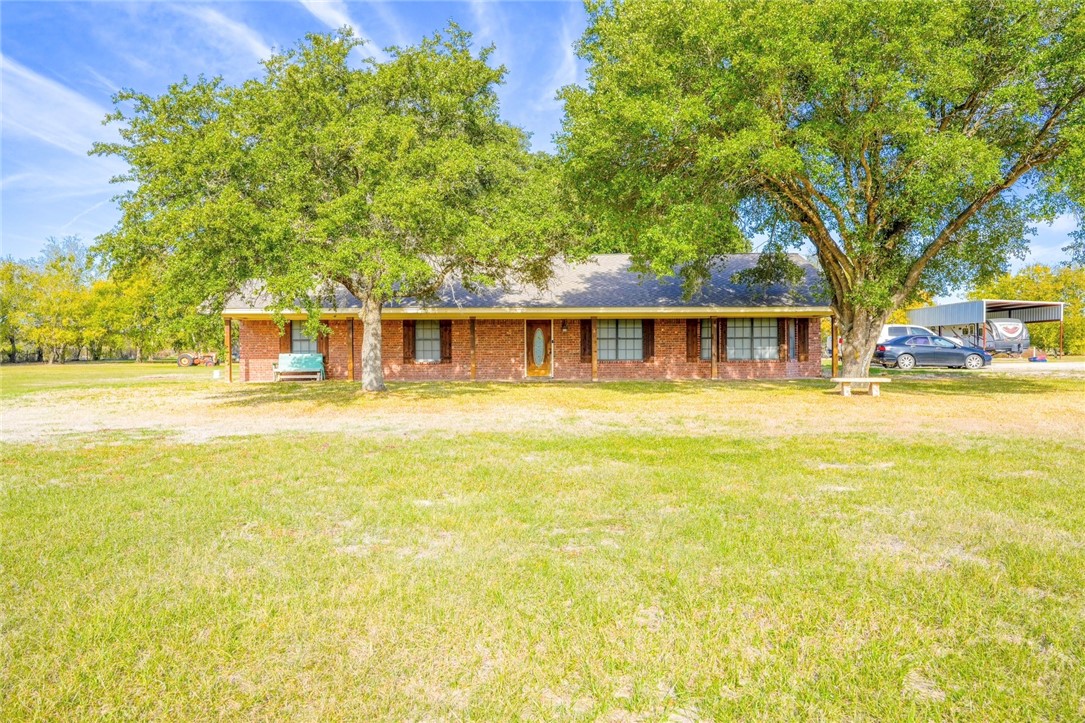 578 Raceway Road Axtell TX 76624