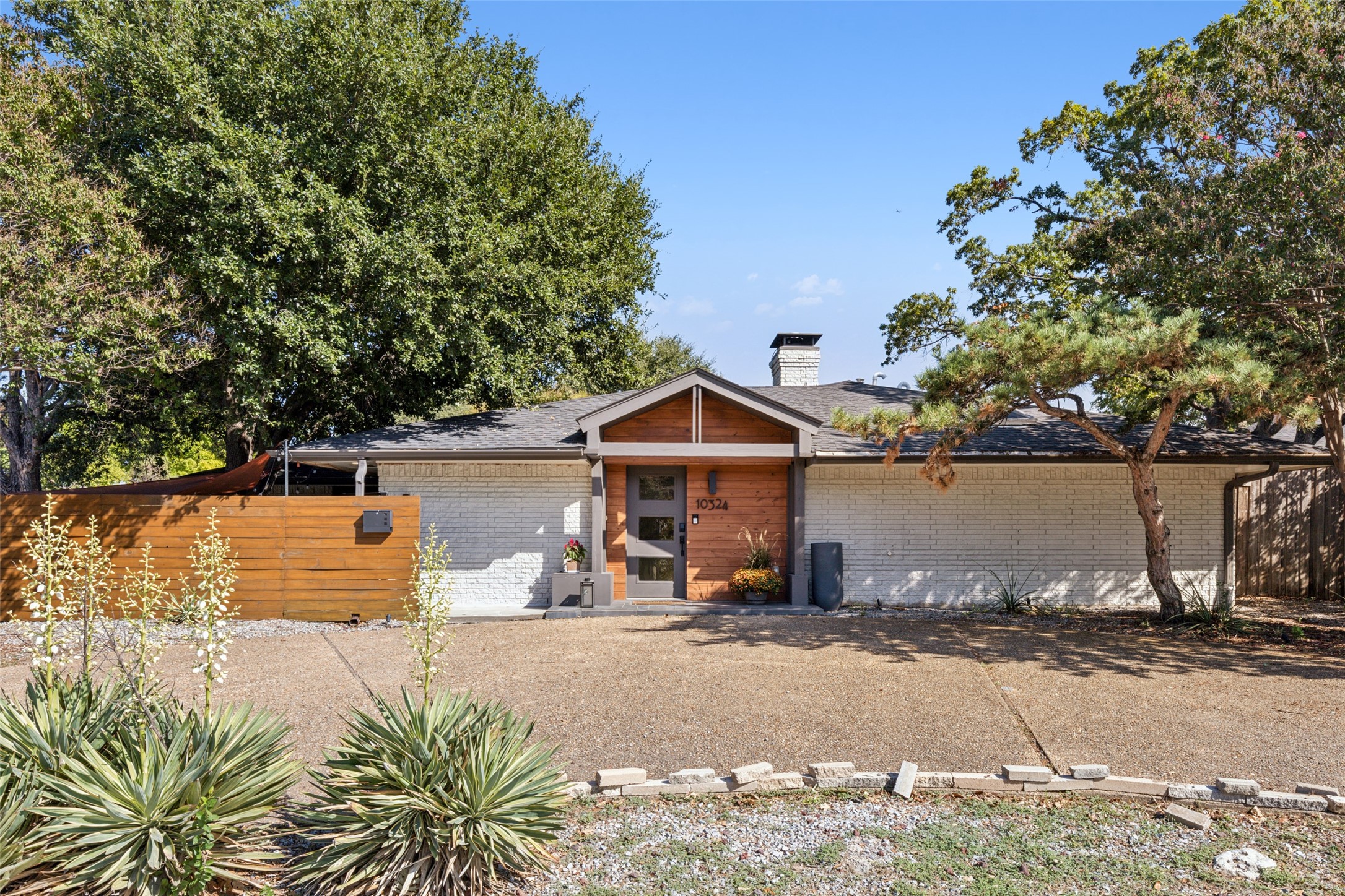 10324 Boedeker Street Dallas TX 75230