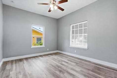 3454 Frazier Avenue Fort Worth TX 76110