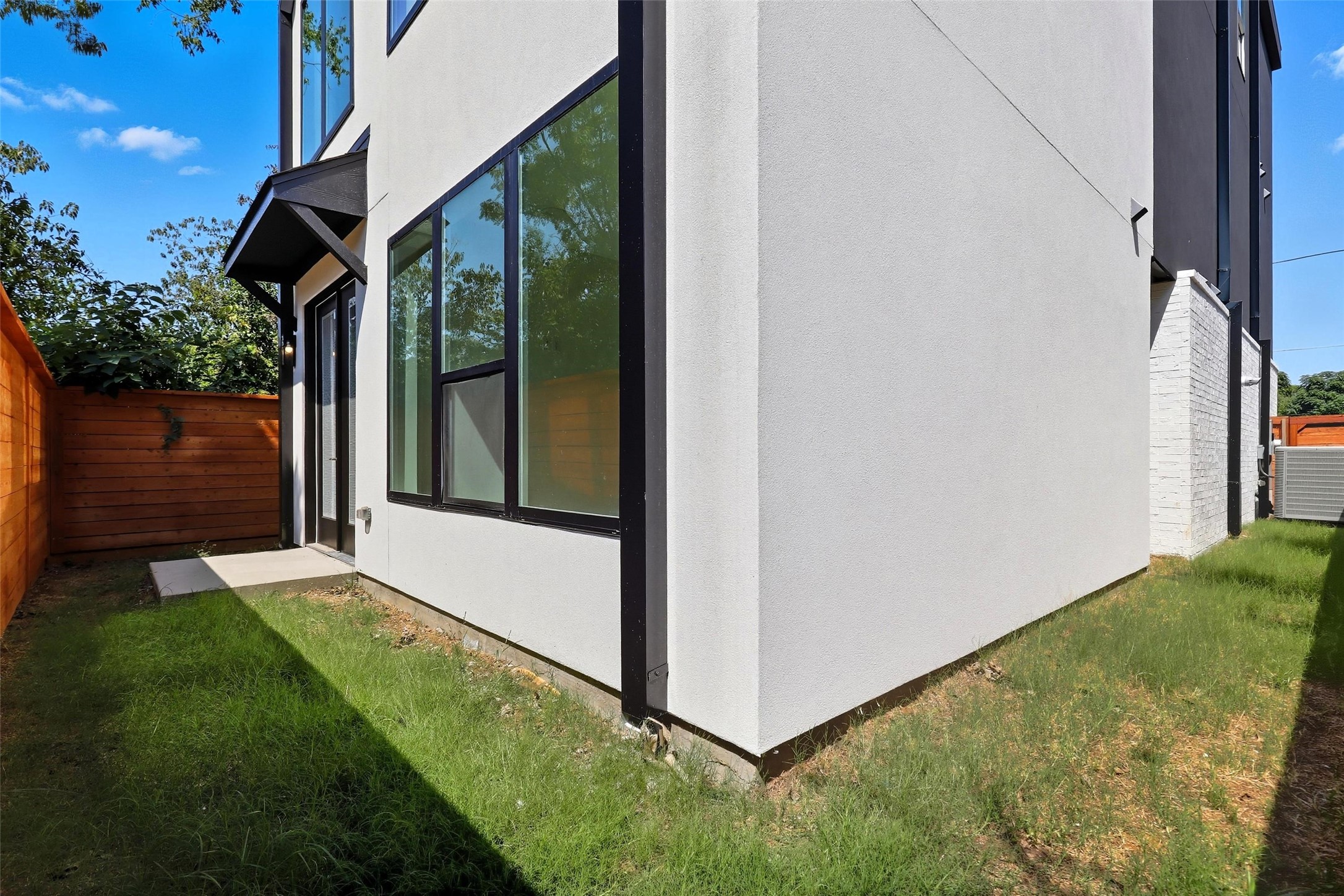 1906 Leath Street Dallas TX 75212
