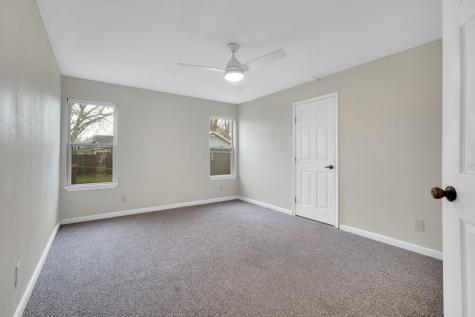 205 W Latimer Street Ennis TX 75119