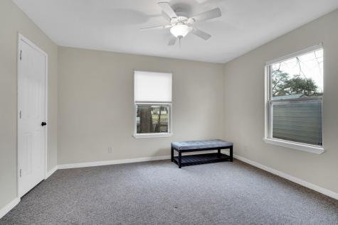 205 W Latimer Street Ennis TX 75119