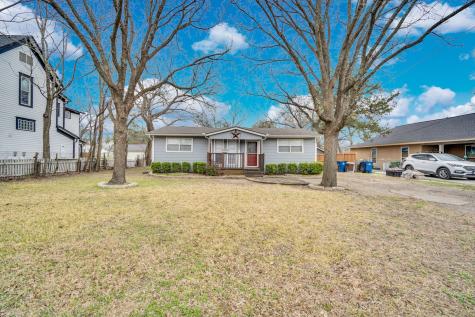 205 W Latimer Street Ennis TX 75119