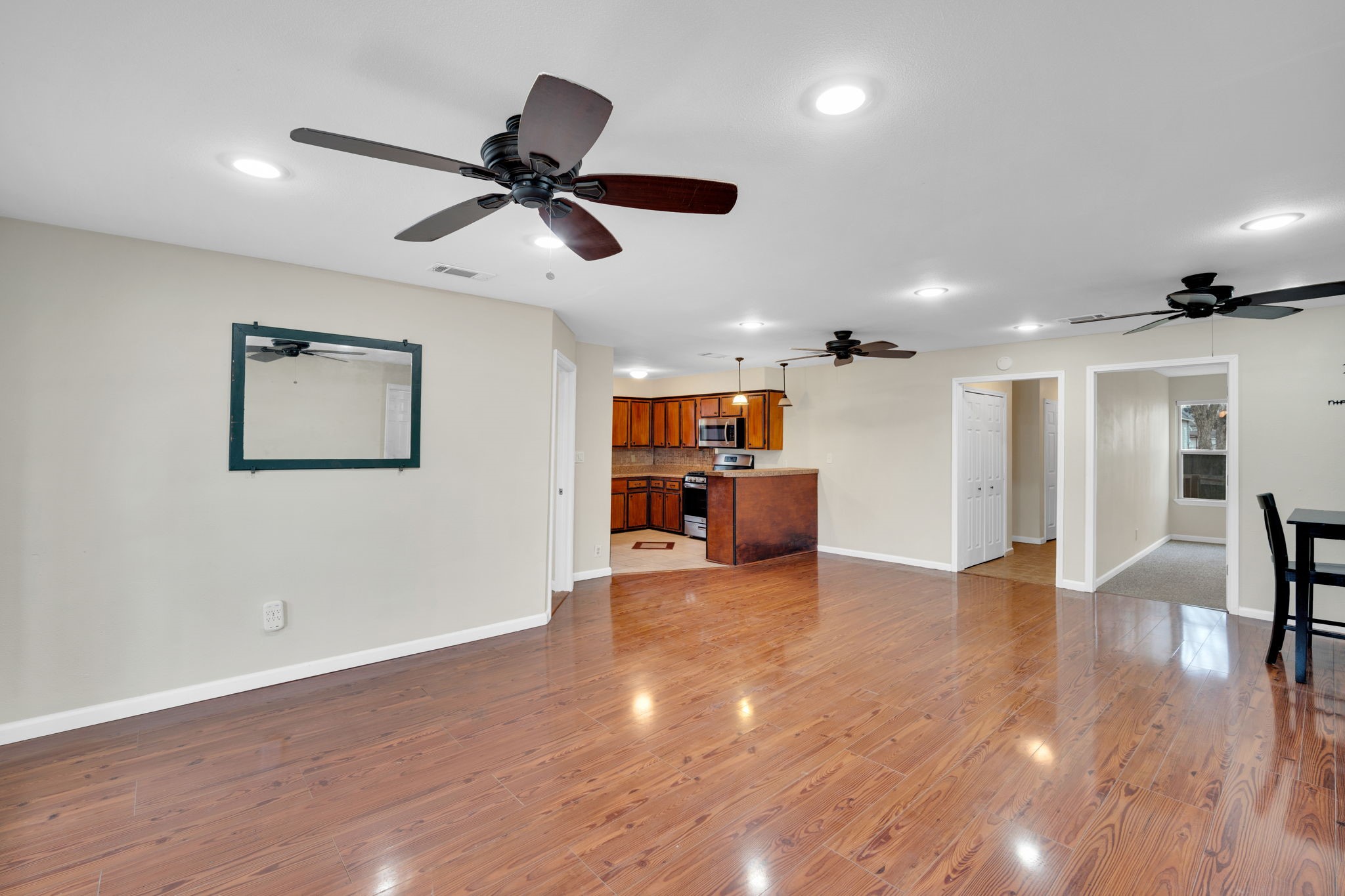 205 W Latimer Street Ennis TX 75119