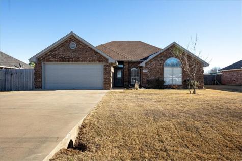 605 Newlin Lane Granbury TX 76048