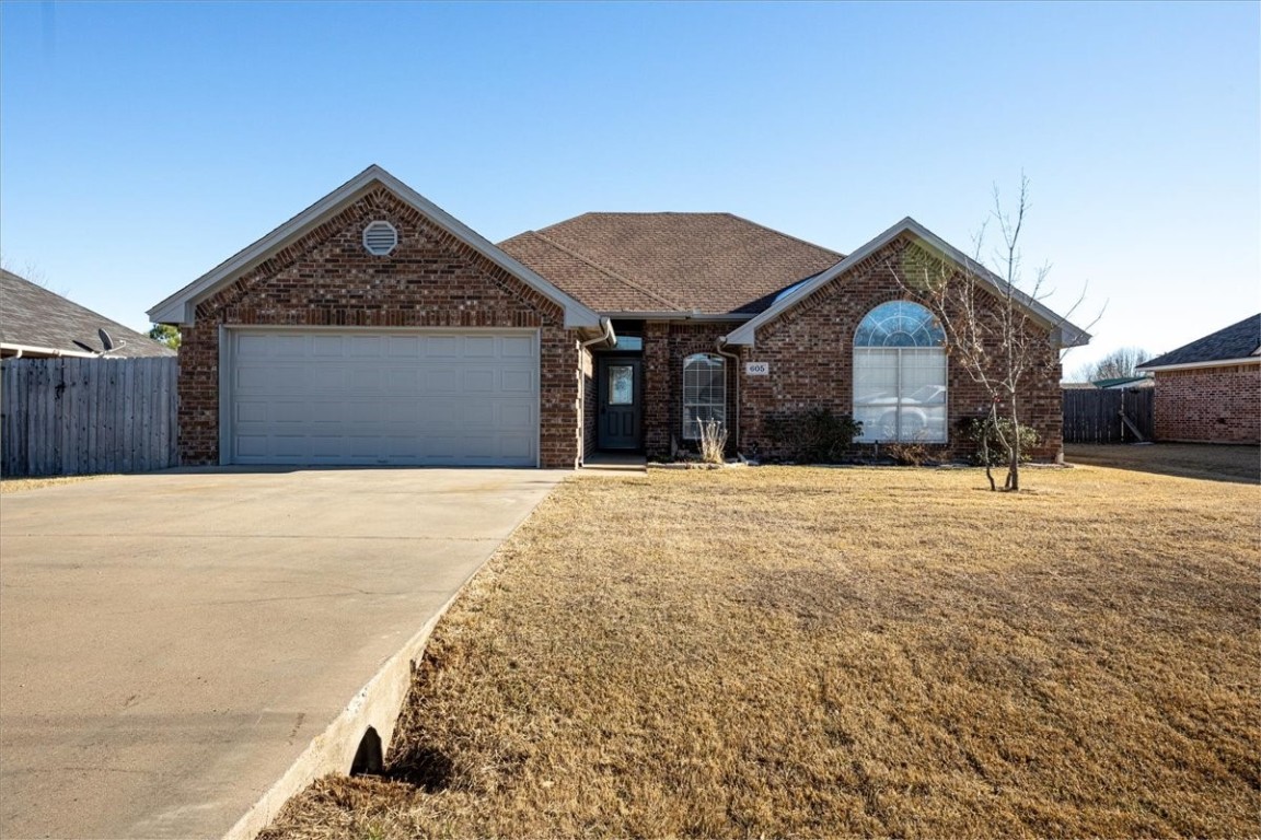 605 Newlin Lane Granbury TX 76048
