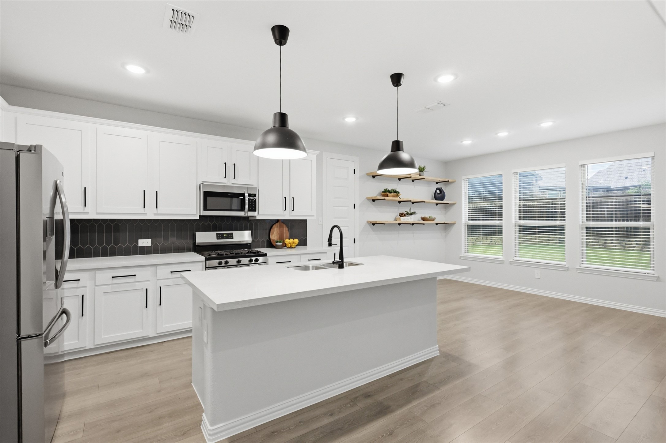 1549 Eleanor Drive Fort Worth TX 76052