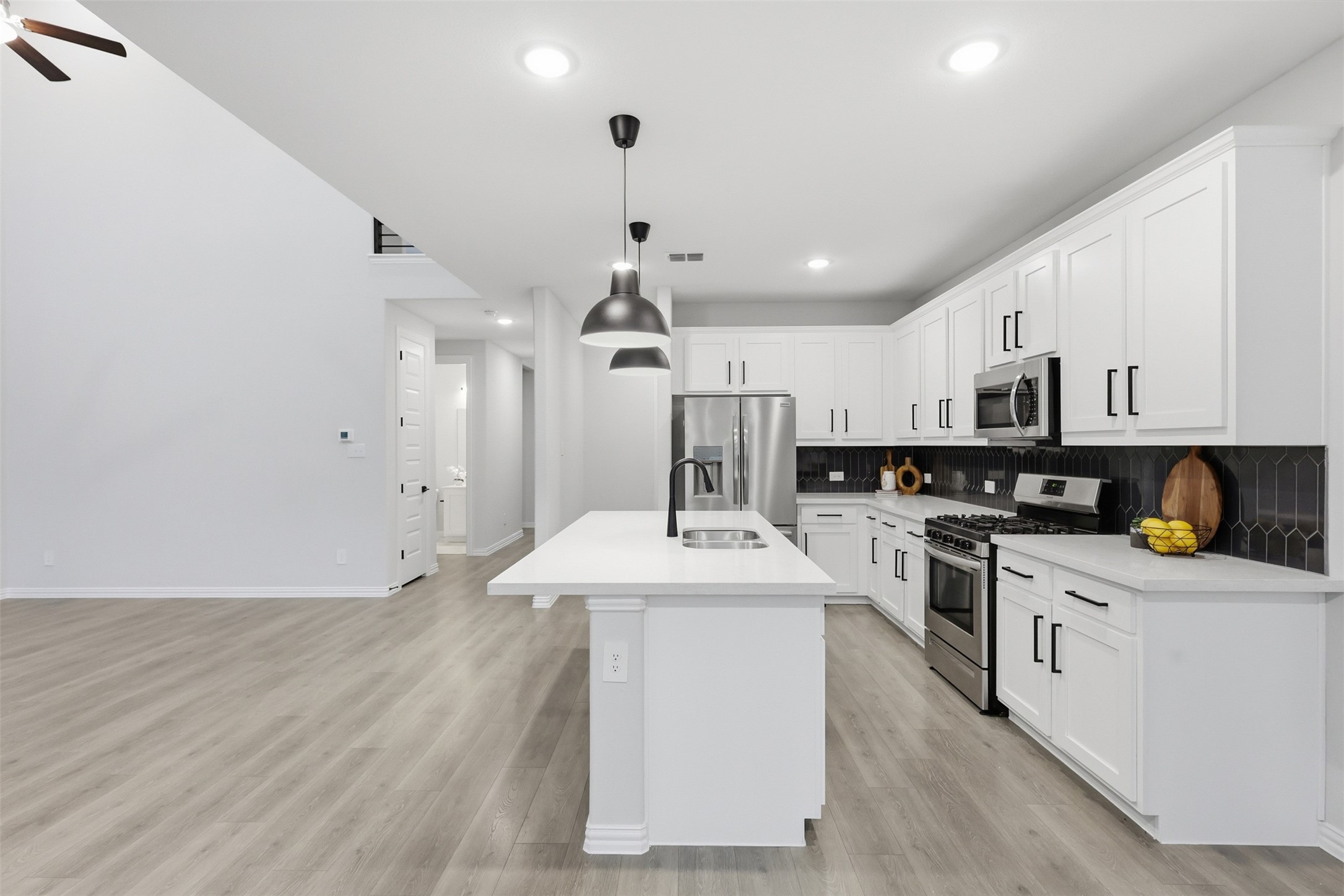 1549 Eleanor Drive Fort Worth TX 76052