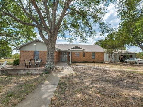 5734 NE County Road 1040 Rice TX 75155