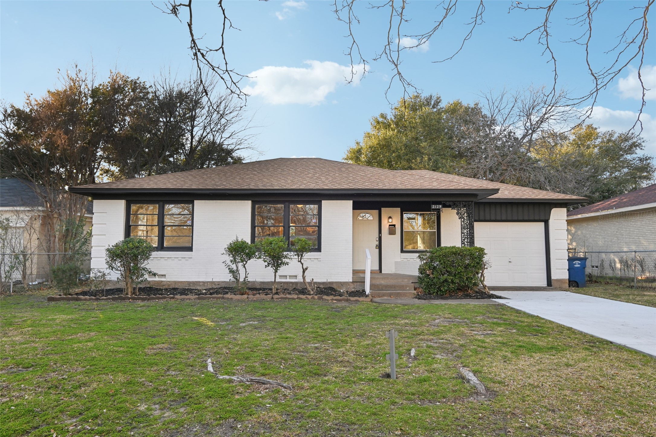 2129 San Pablo Drive Dallas TX 75227