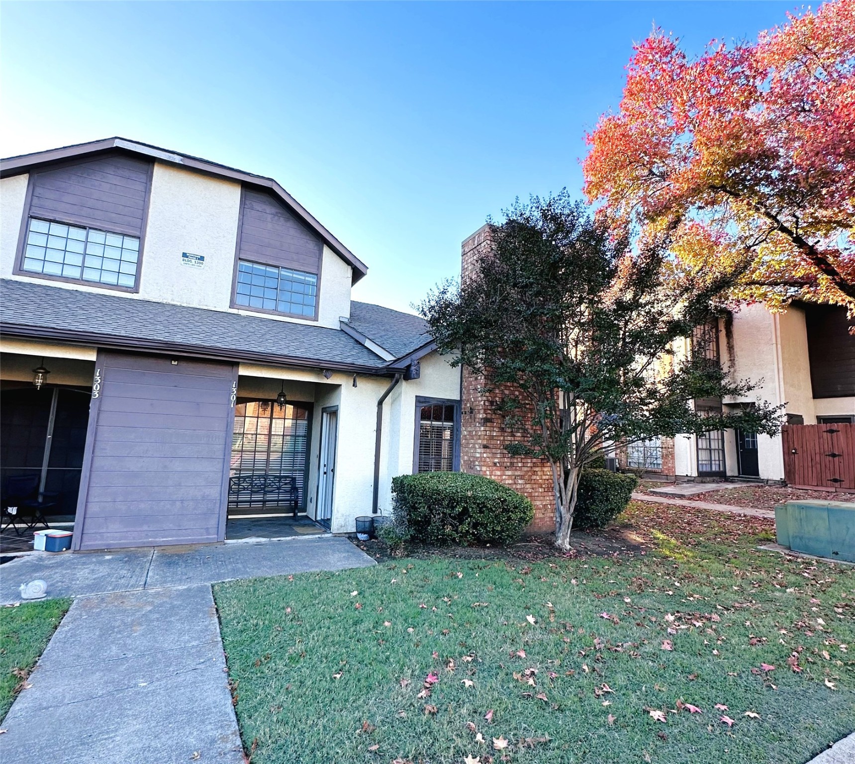 611 Oriole Boulevard Duncanville TX 75116