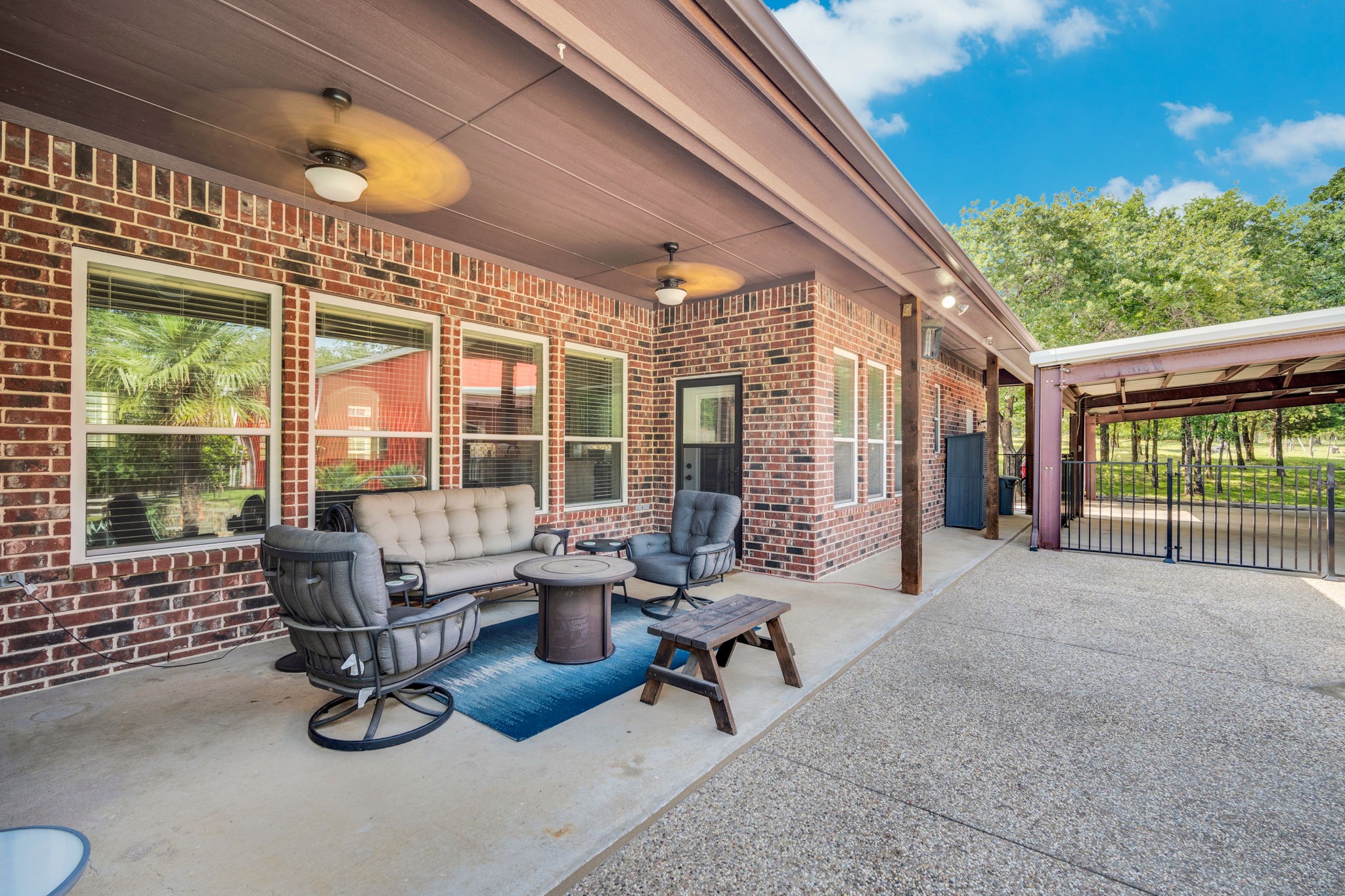 533 County Road 414 Cleburne TX 76031