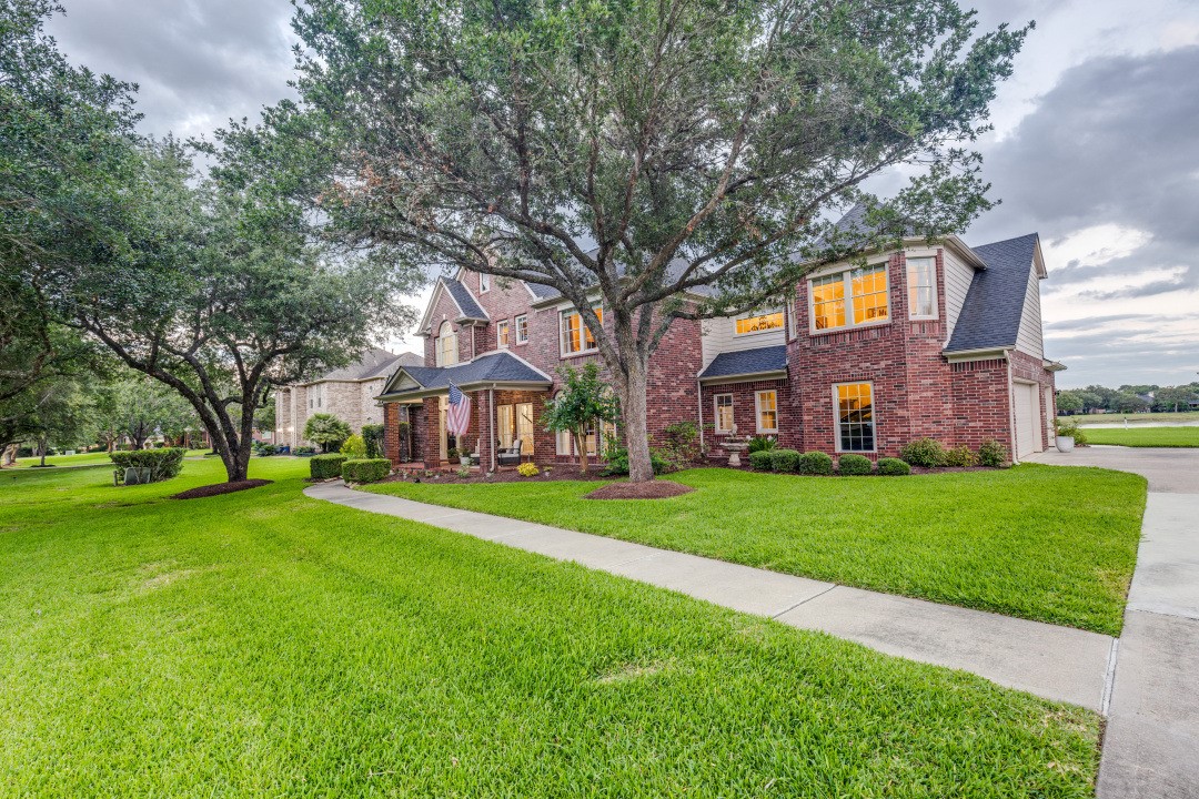 511 Royal Lakes Boulevard Richmond TX 77469