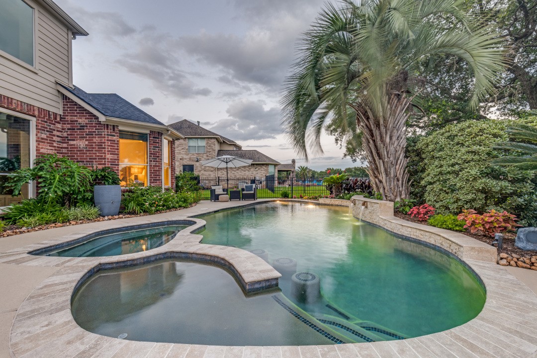 511 Royal Lakes Boulevard Richmond TX 77469