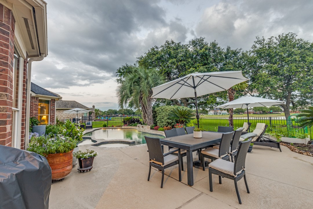 511 Royal Lakes Boulevard Richmond TX 77469