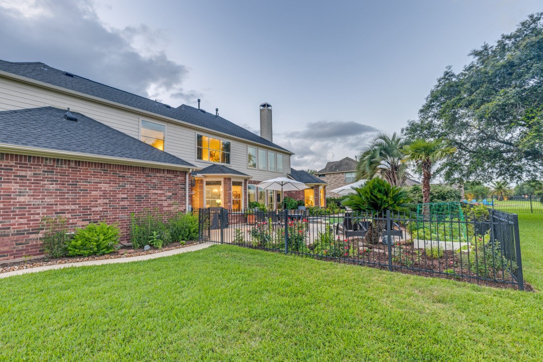 511 Royal Lakes Boulevard Richmond TX 77469