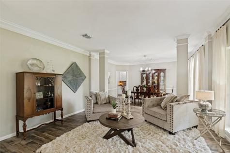 511 Royal Lakes Boulevard Richmond TX 77469